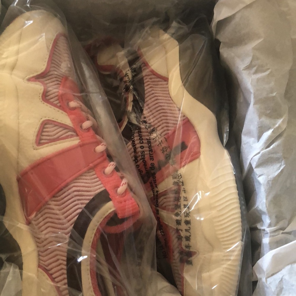 Brand New COACH Citysole Runner Shoes - Picture 6 of 6